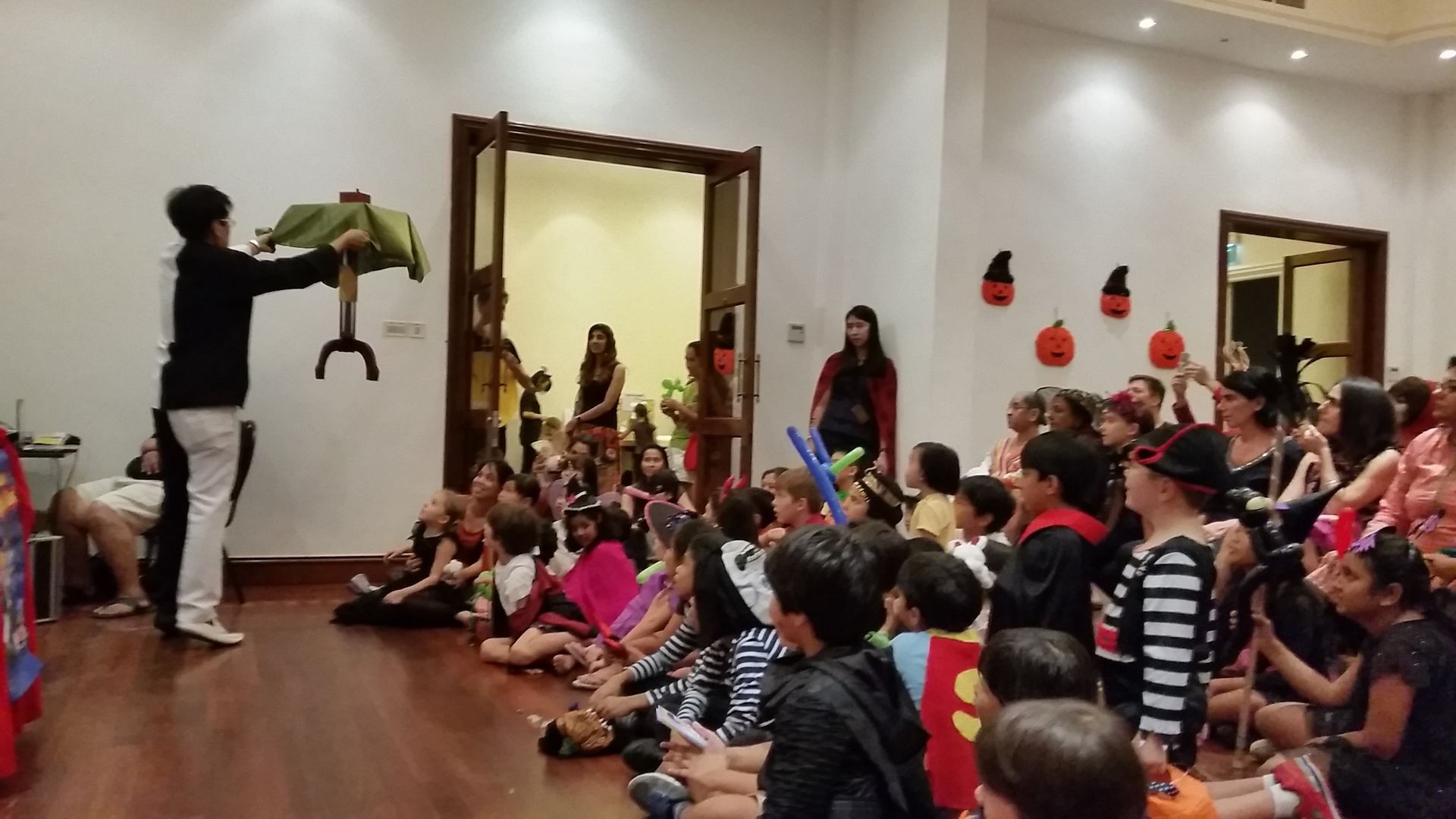 halloween magic show